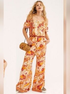 Free People rare Off-Shoulder Floral Wide-Leg Jumpsuit in Orange and Cream Sz. S